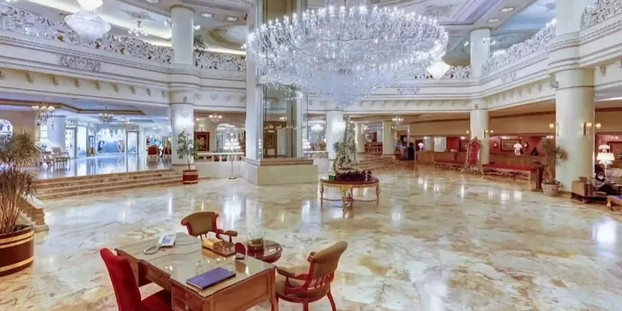 هتل قصر طلایی مشهد