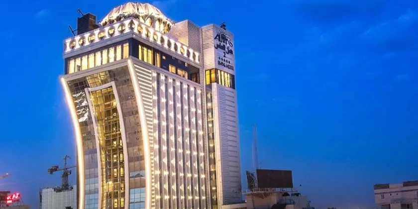 هتل الماس 2 مشهد