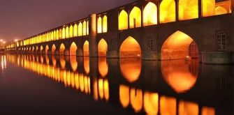 تاریخچه سی و سه پل